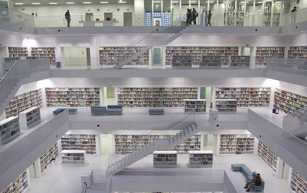 Das moderne Gebäude der Stuttgarter Stadtbibliothek